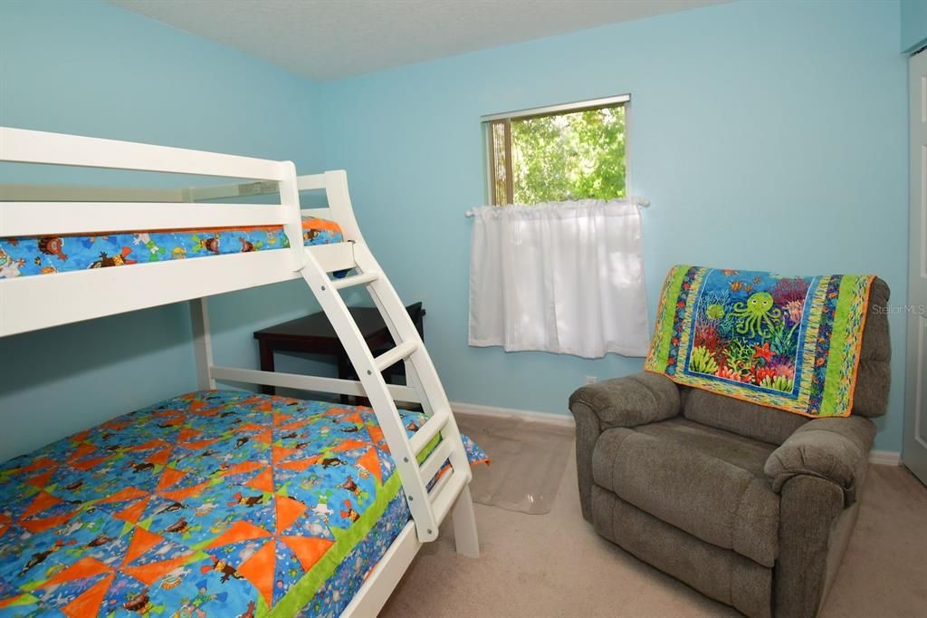 En Venta: $575,000 (3 camas, 2 baños, 1819 Pies cuadrados)