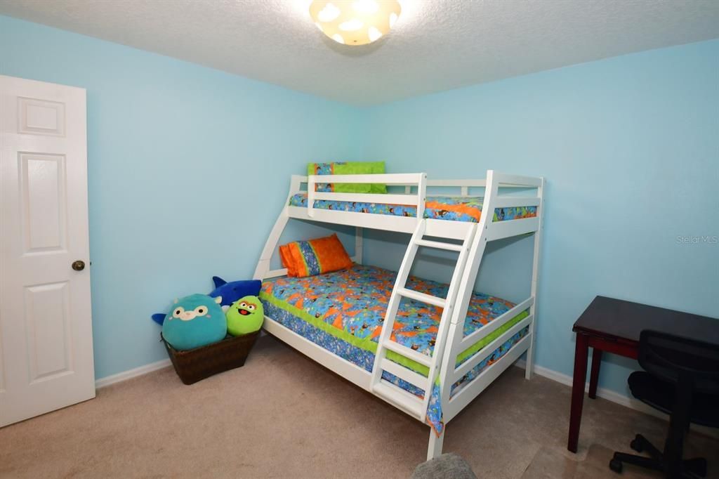 En Venta: $575,000 (3 camas, 2 baños, 1819 Pies cuadrados)