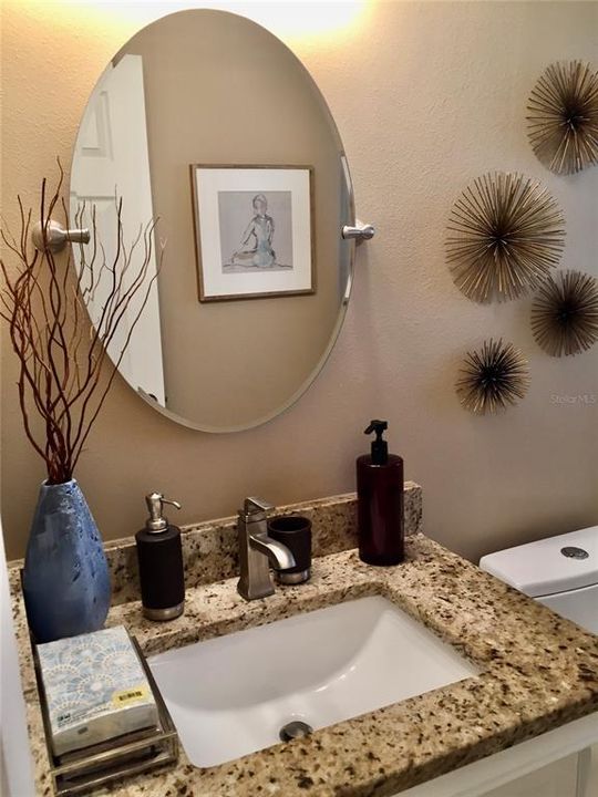 For Rent: $4,000 (2 beds, 2 baths, 1009 Square Feet)