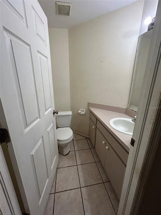 Active With Contract: $285,000 (3 beds, 2 baths, 1690 Square Feet)