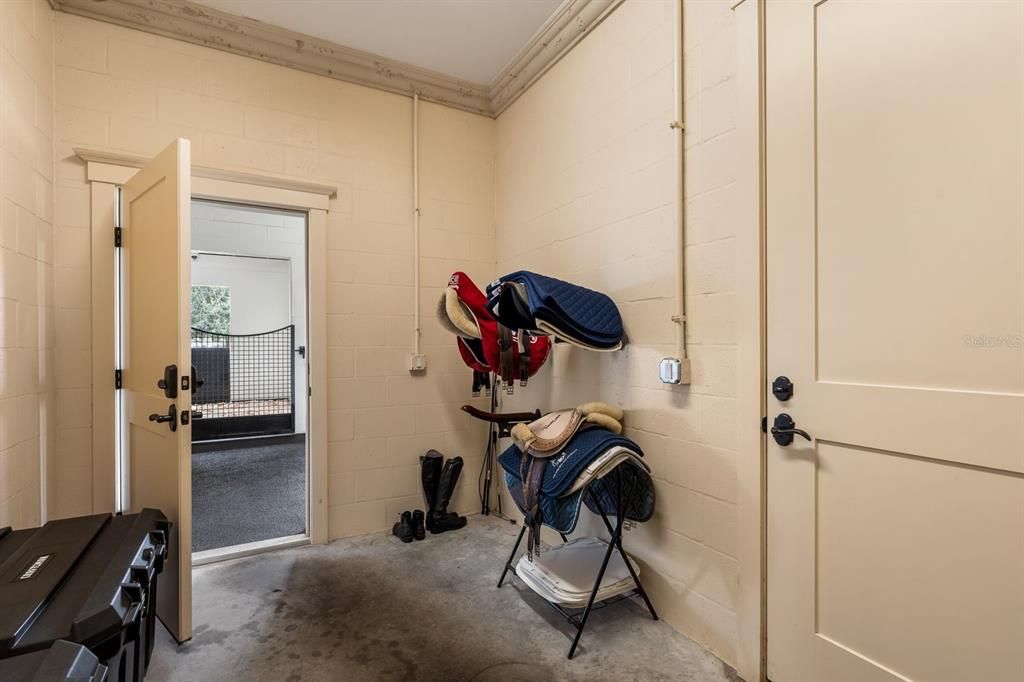 For Sale: $2,250,000 (3 beds, 3 baths, 2932 Square Feet)