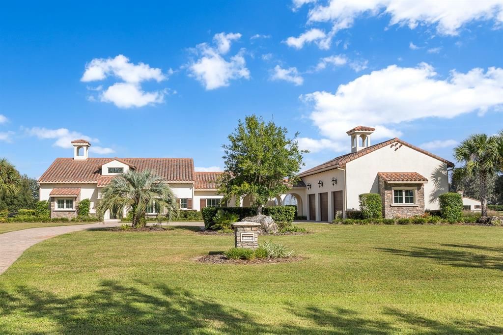 For Sale: $2,250,000 (3 beds, 3 baths, 2932 Square Feet)