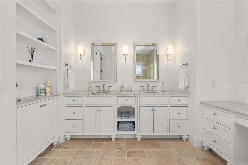 For Sale: $2,250,000 (3 beds, 3 baths, 2932 Square Feet)