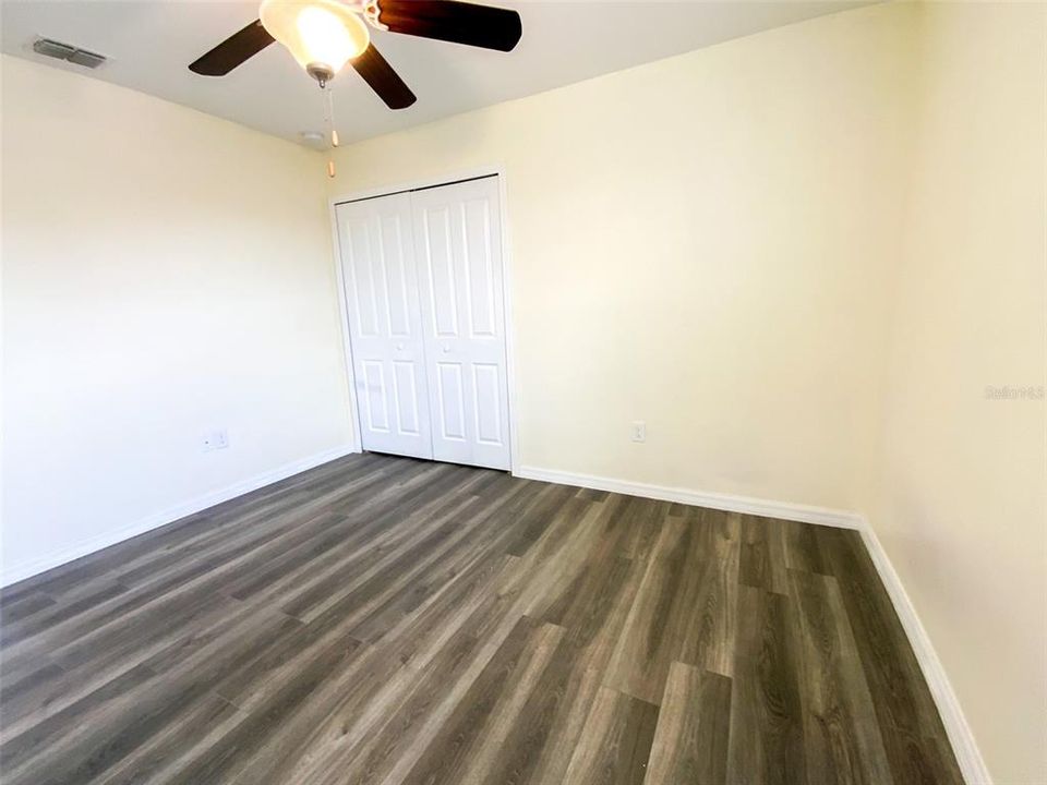 En Venta: $390,000 (5 camas, 3 baños, 2455 Pies cuadrados)