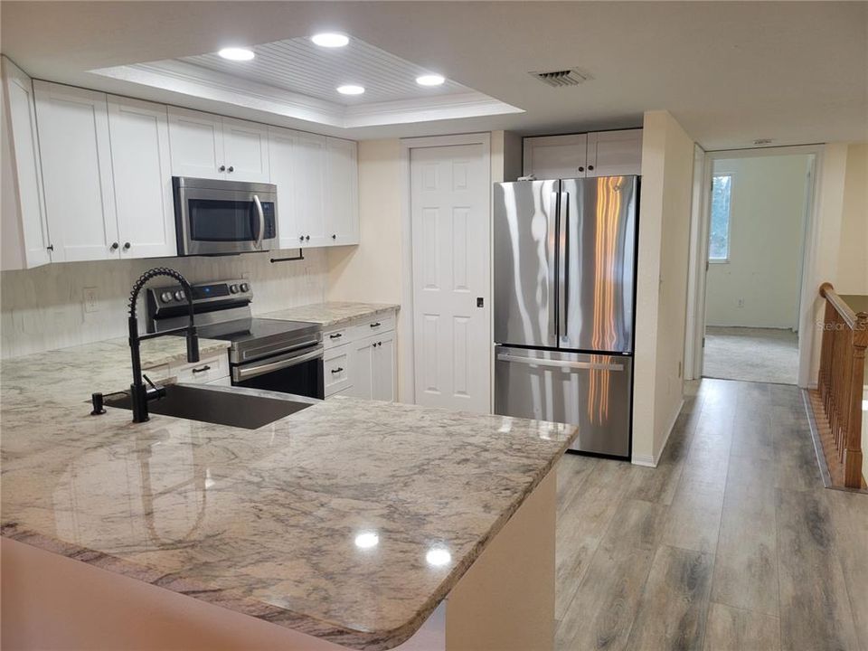 На продажу: $510,000 (3 спален, 4 ванн, 2174 Квадратных фут)