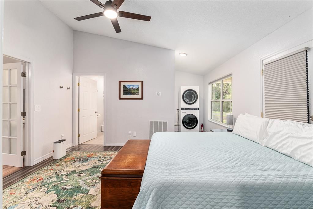 For Sale: $820,000 (3 beds, 3 baths, 2653 Square Feet)