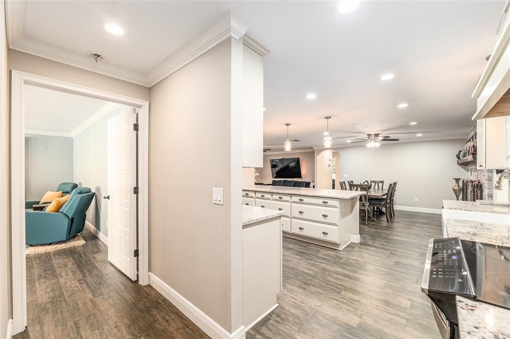 For Sale: $820,000 (3 beds, 3 baths, 2653 Square Feet)