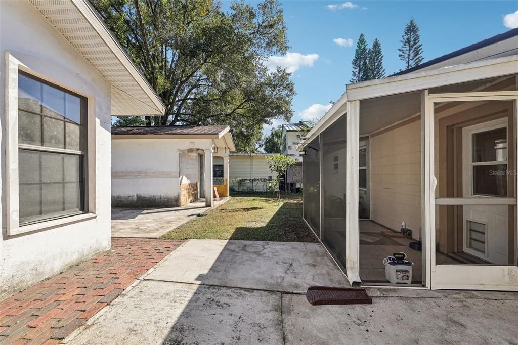 En Venta: $314,900 (3 camas, 2 baños, 1076 Pies cuadrados)