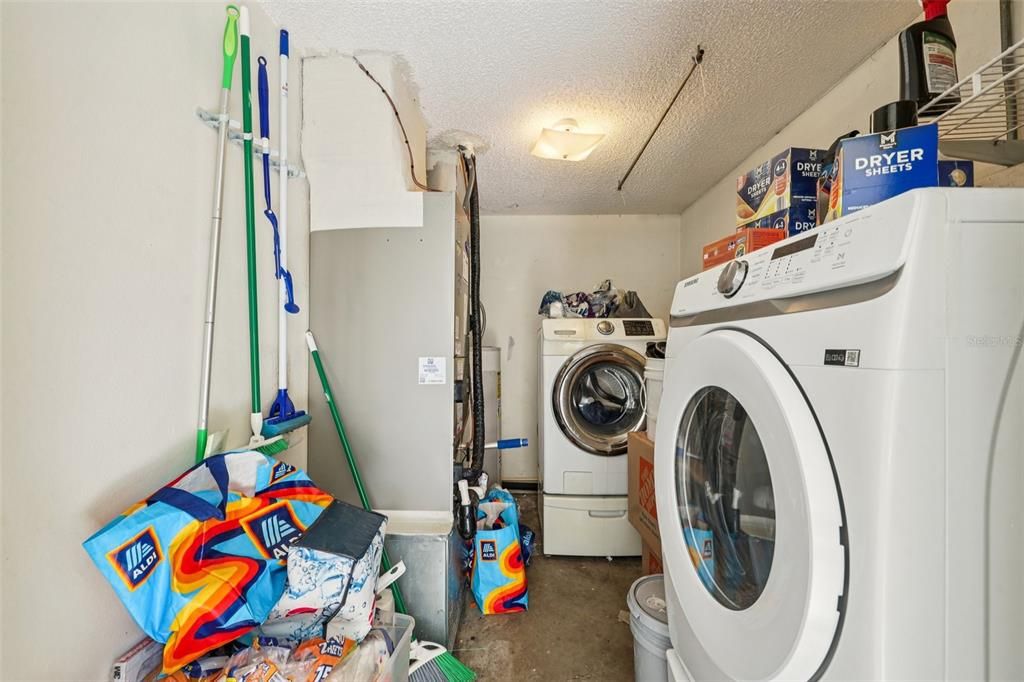 En Venta: $314,900 (3 camas, 2 baños, 1076 Pies cuadrados)