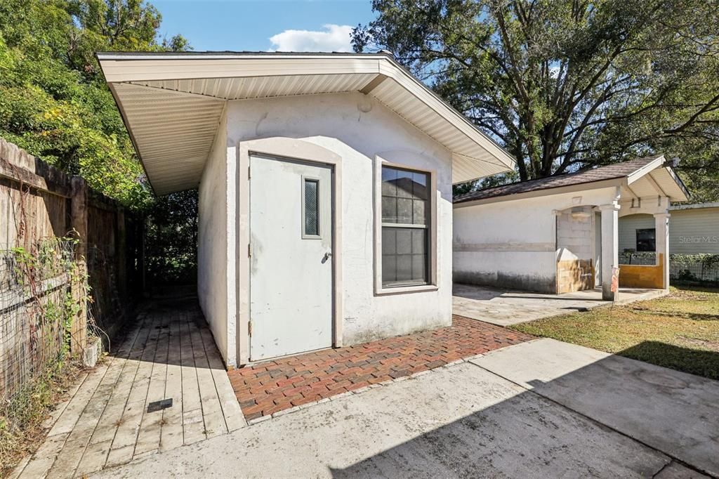 En Venta: $314,900 (3 camas, 2 baños, 1076 Pies cuadrados)