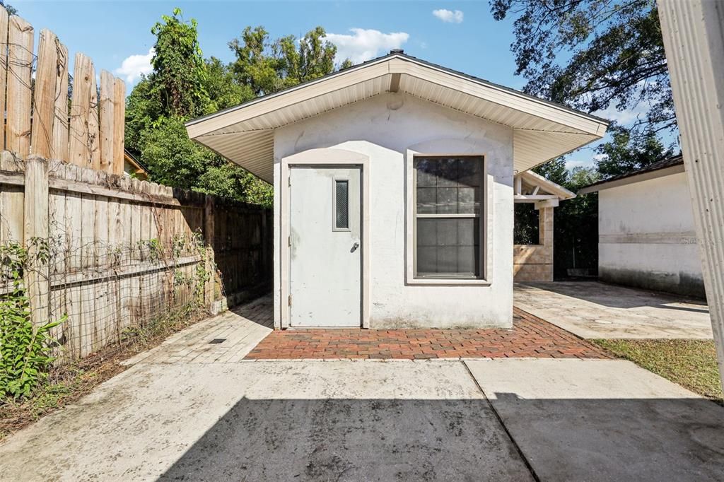 En Venta: $314,900 (3 camas, 2 baños, 1076 Pies cuadrados)