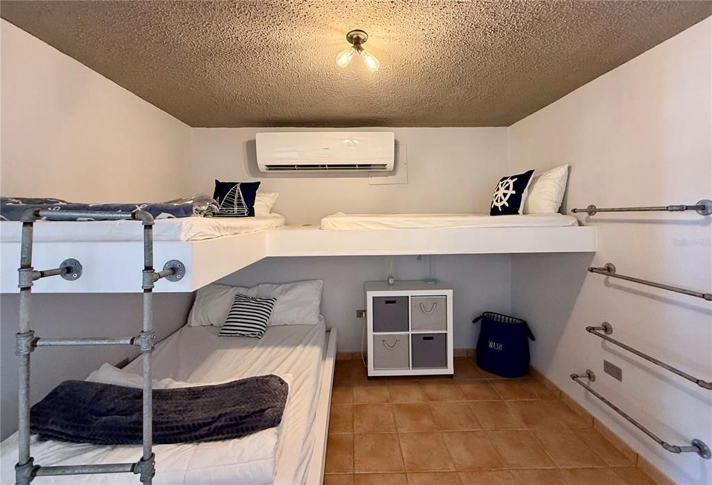 В аренду: $2,200 (2 спален, 2 ванн, 1500 Квадратных фут)