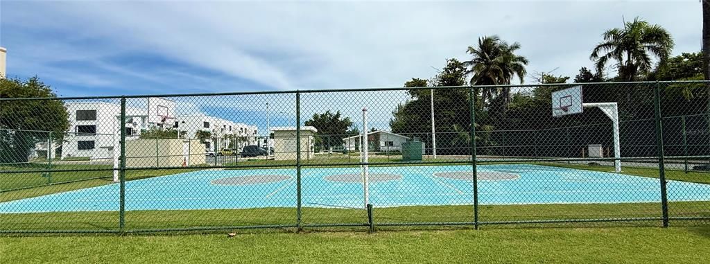 В аренду: $2,200 (2 спален, 2 ванн, 1500 Квадратных фут)