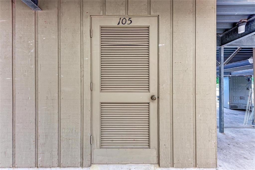 For Sale: $440,000 (2 beds, 2 baths, 1023 Square Feet)