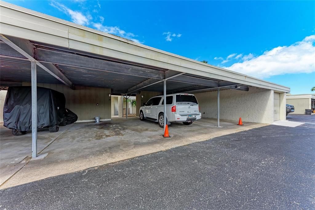 For Sale: $440,000 (2 beds, 2 baths, 1023 Square Feet)