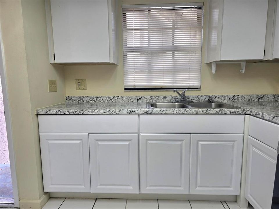 En Renta: $1,490 (2 camas, 2 baños, 933 Pies cuadrados)