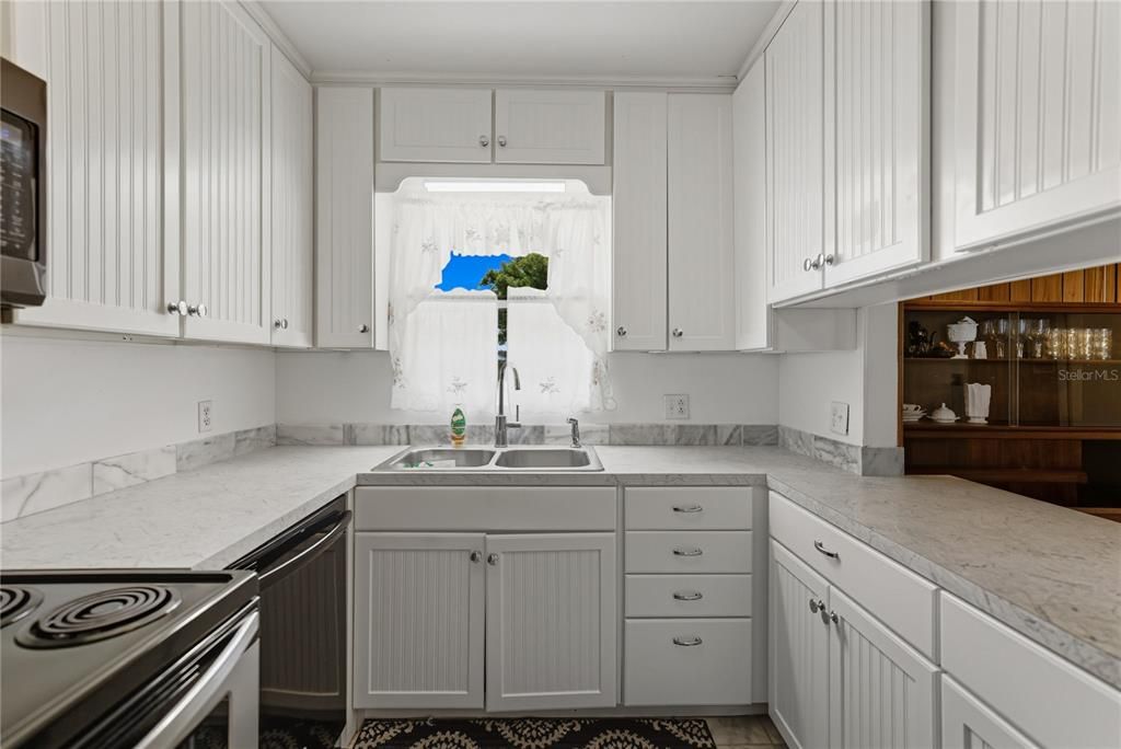 待售: $359,999 (3 贝兹, 2 浴室, 1313 平方英尺)