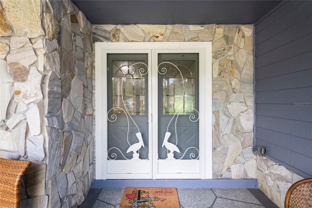 For Sale: $378,000 (2 beds, 2 baths, 1752 Square Feet)