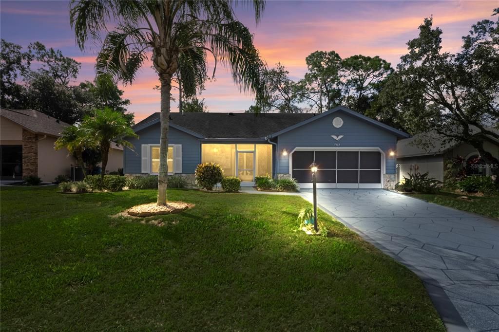 For Sale: $378,000 (2 beds, 2 baths, 1752 Square Feet)