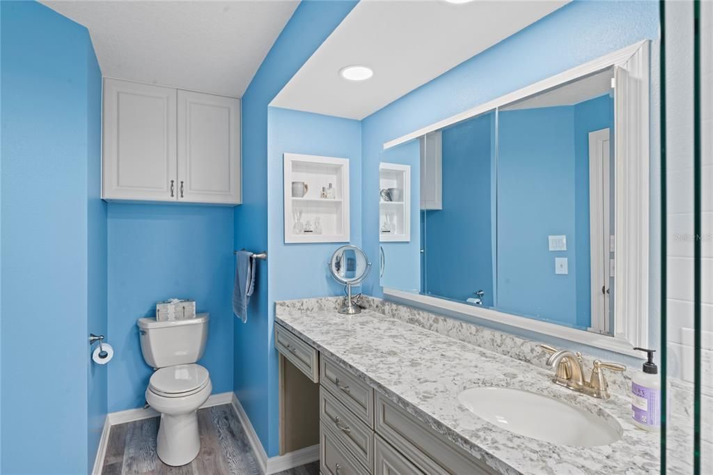 For Sale: $378,000 (2 beds, 2 baths, 1752 Square Feet)