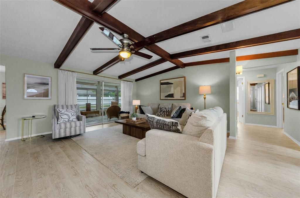 Active With Contract: $3,500 (2 beds, 2 baths, 1379 Square Feet)