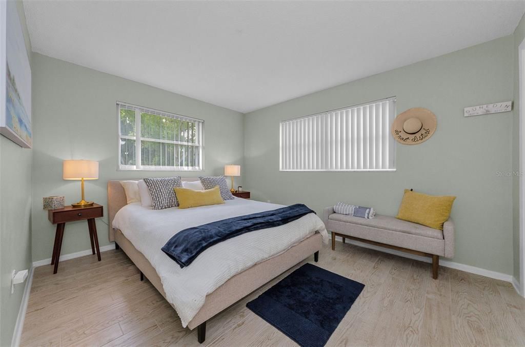 Active With Contract: $3,500 (2 beds, 2 baths, 1379 Square Feet)