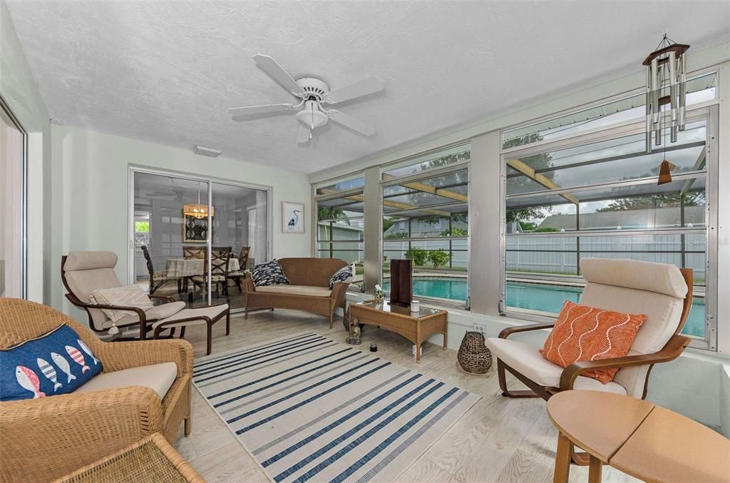 Active With Contract: $3,500 (2 beds, 2 baths, 1379 Square Feet)