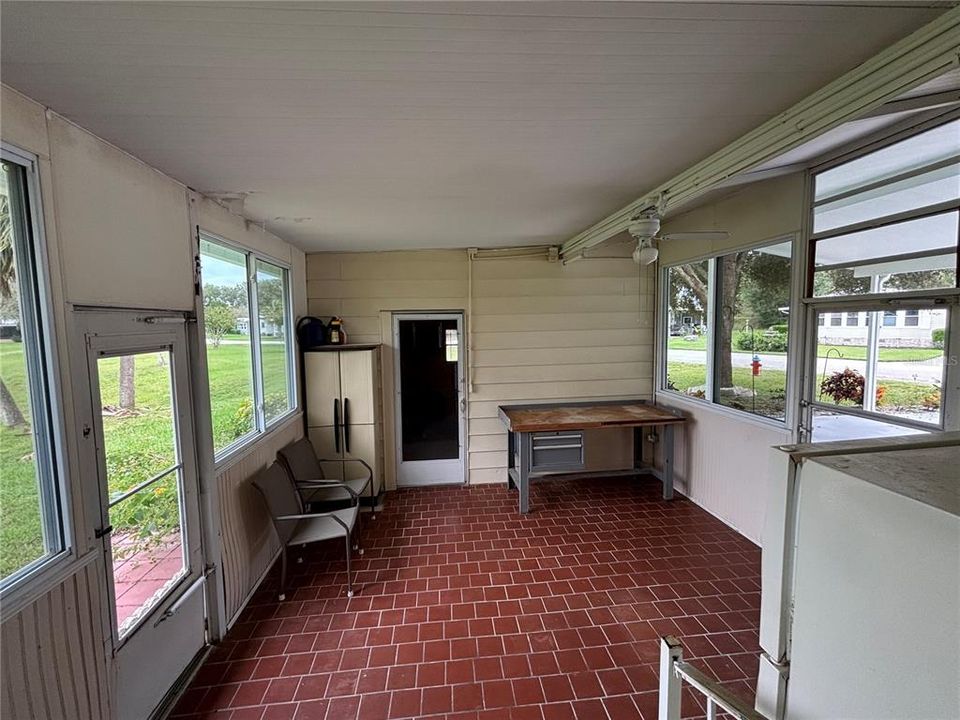 待售: $149,000 (2 贝兹, 2 浴室, 1024 平方英尺)