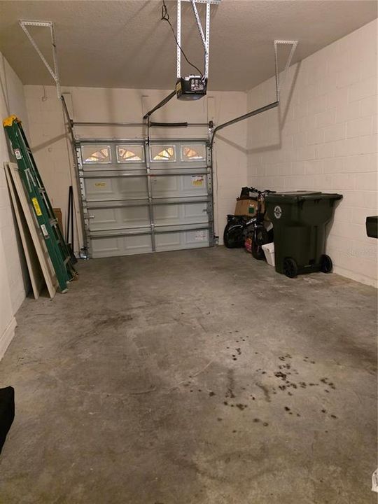 В аренду: $2,300 (3 спален, 2 ванн, 1288 Квадратных фут)