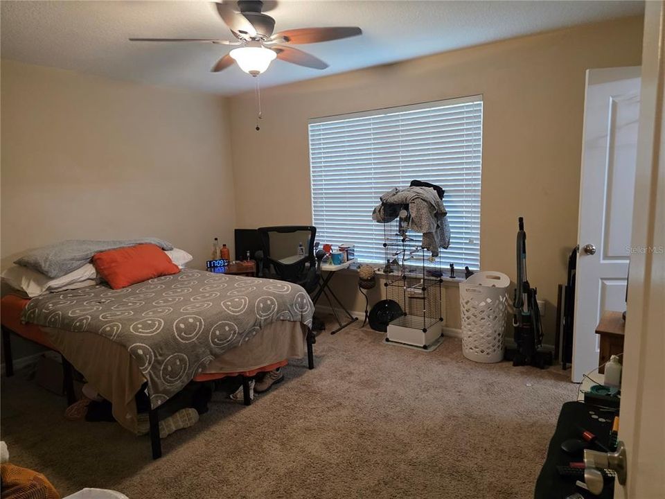 В аренду: $2,300 (3 спален, 2 ванн, 1288 Квадратных фут)