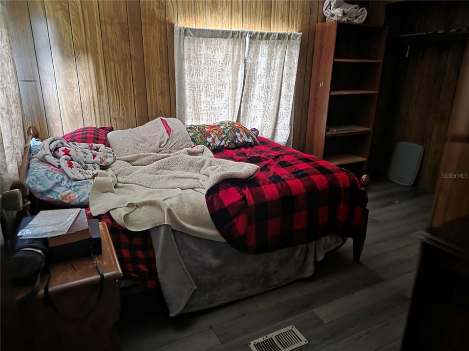 待售: $80,000 (3 贝兹, 2 浴室, 840 平方英尺)