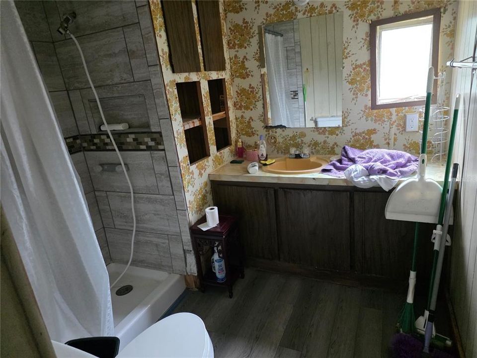 待售: $80,000 (3 贝兹, 2 浴室, 840 平方英尺)