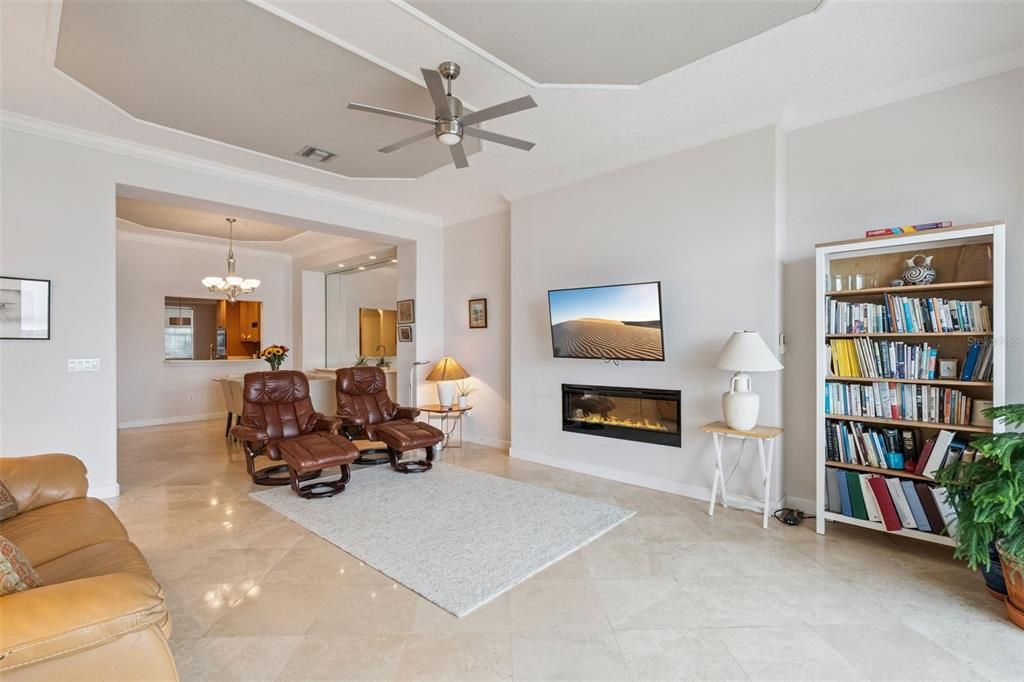 На продажу: $465,000 (2 спален, 2 ванн, 1824 Квадратных фут)