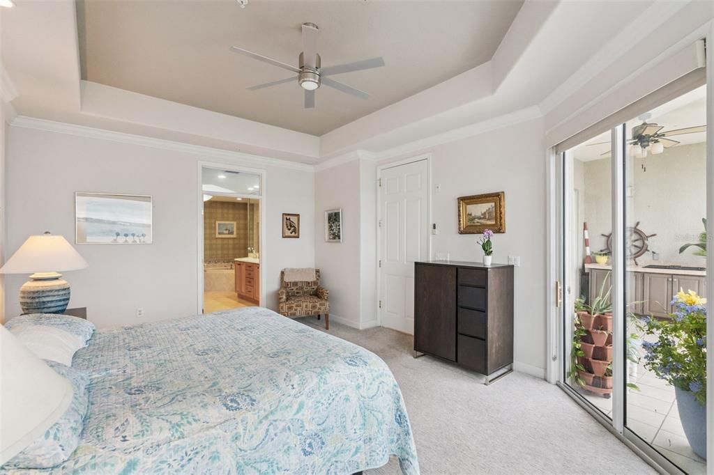 На продажу: $465,000 (2 спален, 2 ванн, 1824 Квадратных фут)