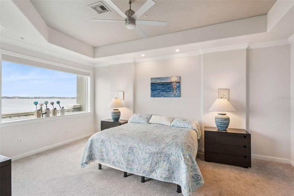 На продажу: $465,000 (2 спален, 2 ванн, 1824 Квадратных фут)