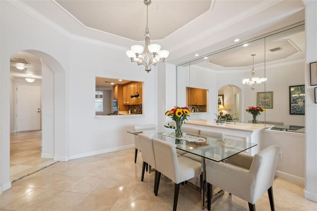 На продажу: $465,000 (2 спален, 2 ванн, 1824 Квадратных фут)