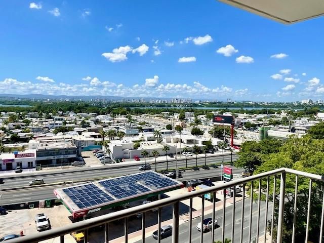 Под контрактом: $335,000 (1 спален, 10 ванн, 770 Квадратных фут)