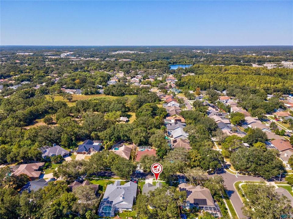 待售: $665,000 (4 贝兹, 3 浴室, 2565 平方英尺)