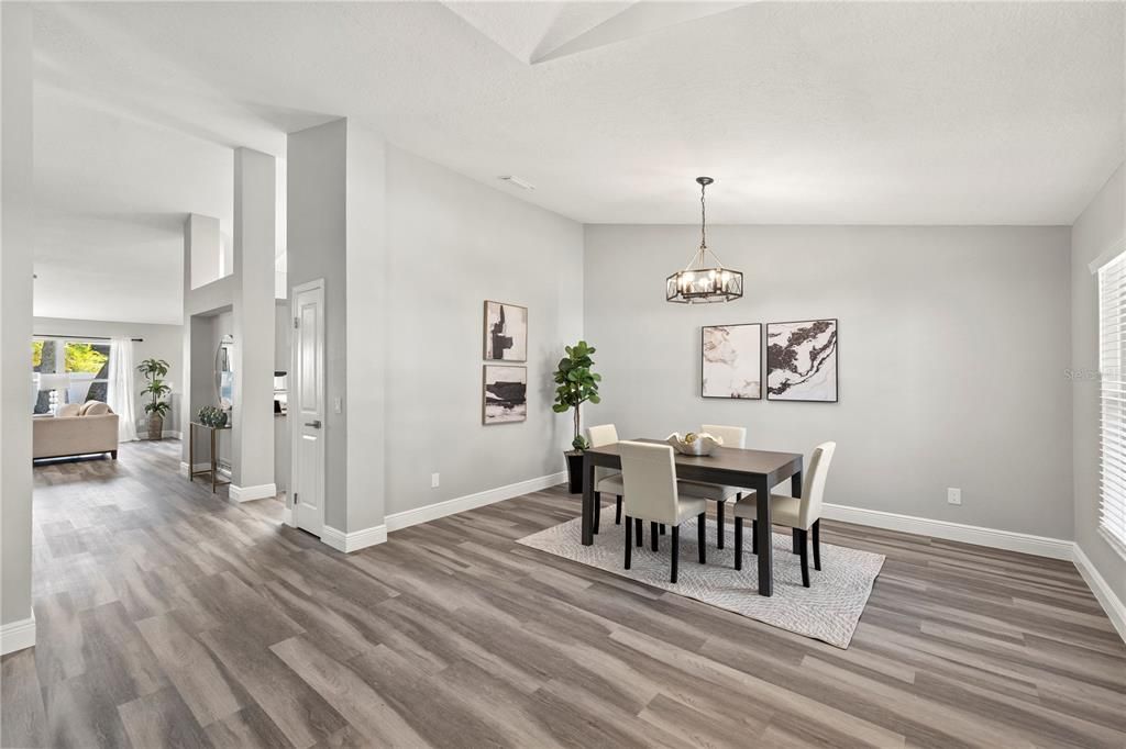 待售: $665,000 (4 贝兹, 3 浴室, 2565 平方英尺)