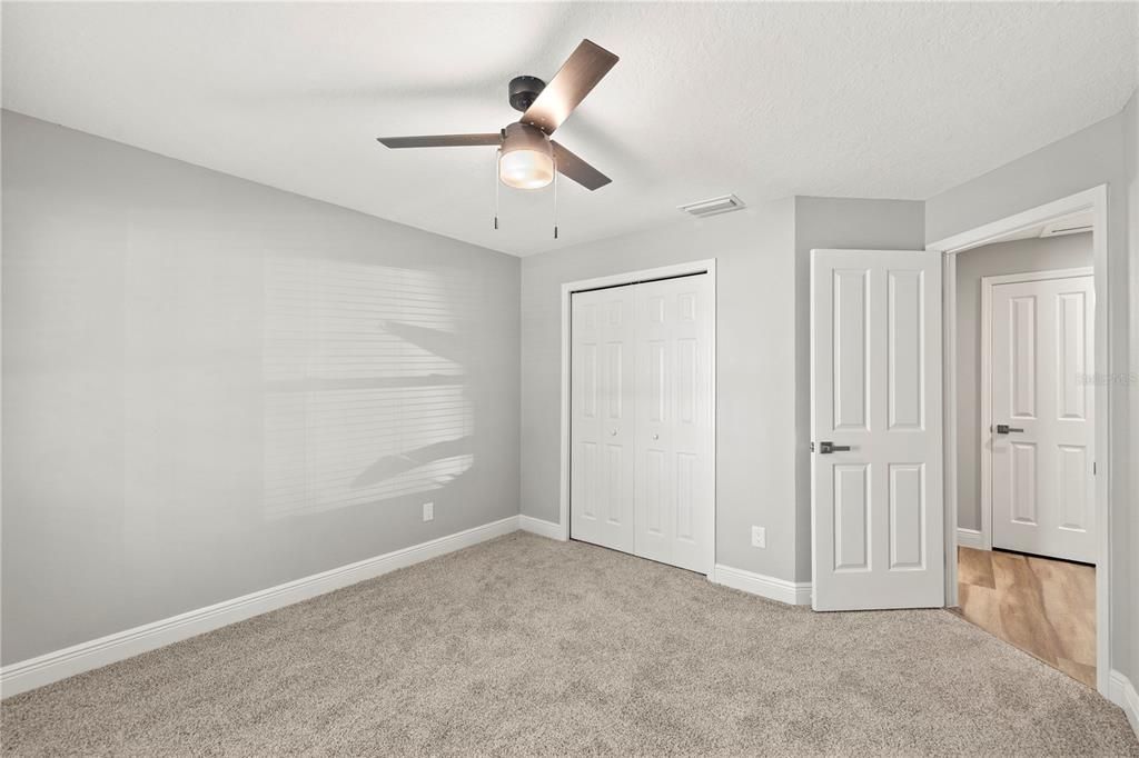 待售: $665,000 (4 贝兹, 3 浴室, 2565 平方英尺)