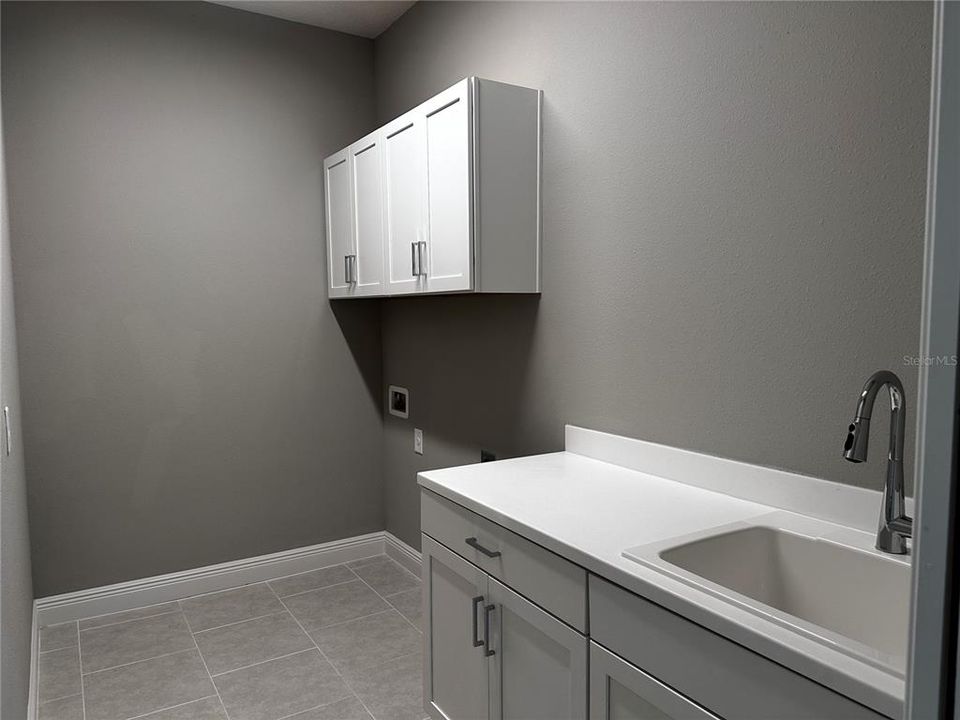 В аренду: $2,400 (2 спален, 2 ванн, 1395 Квадратных фут)