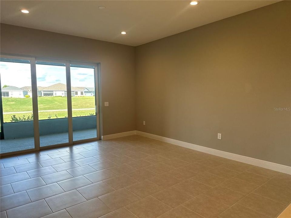 В аренду: $2,400 (2 спален, 2 ванн, 1395 Квадратных фут)