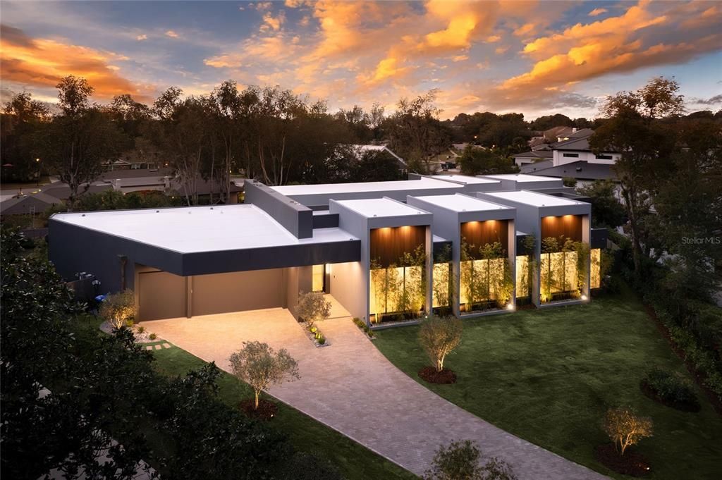 For Sale: $4,499,995 (6 beds, 6 baths, 5428 Square Feet)