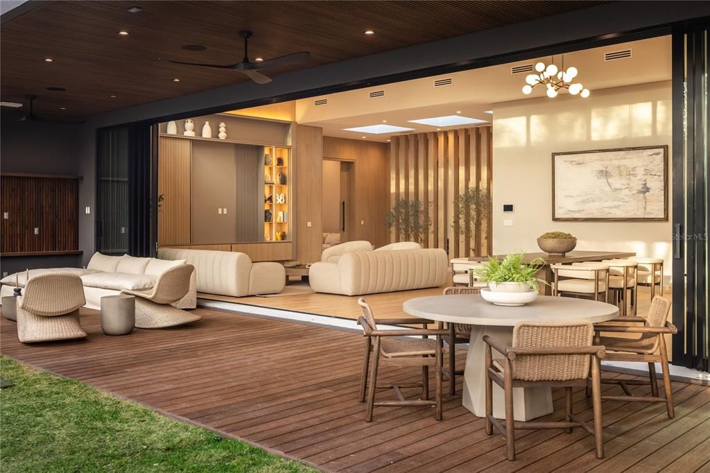 For Sale: $4,499,995 (6 beds, 6 baths, 5428 Square Feet)