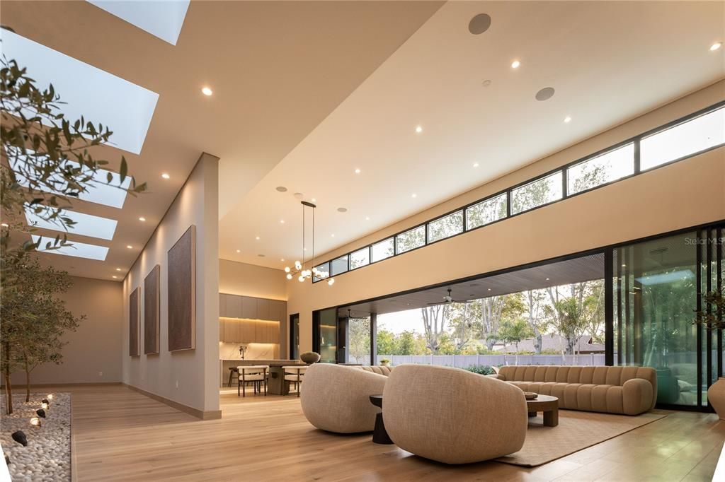 For Sale: $4,499,995 (6 beds, 6 baths, 5428 Square Feet)