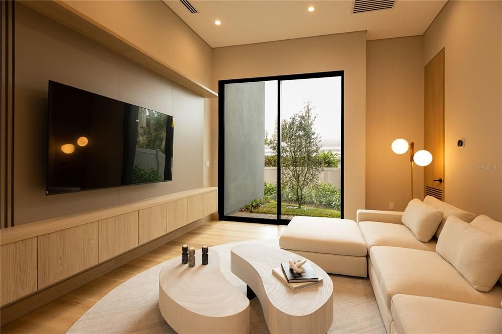 For Sale: $4,499,995 (6 beds, 6 baths, 5428 Square Feet)