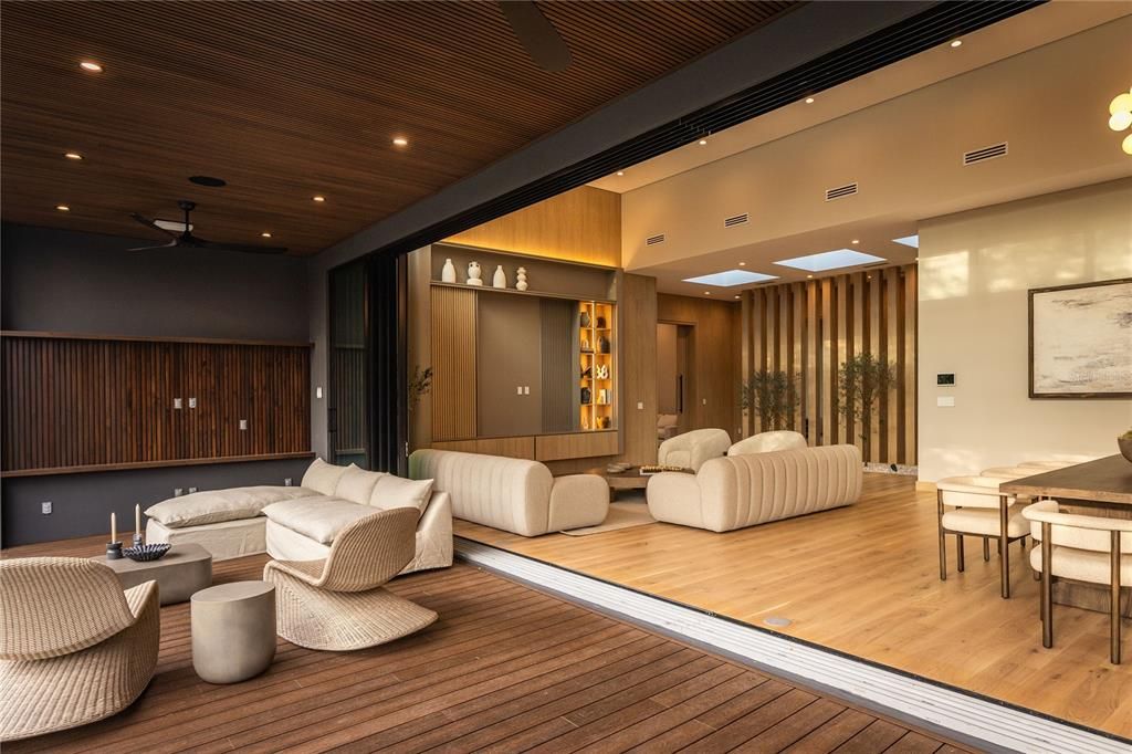 For Sale: $4,499,995 (6 beds, 6 baths, 5428 Square Feet)