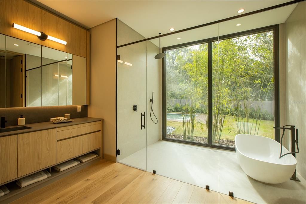 For Sale: $4,499,995 (6 beds, 6 baths, 5428 Square Feet)