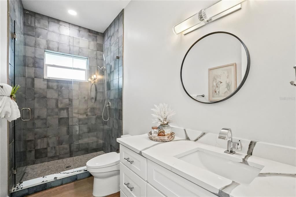 待售: $949,000 (4 贝兹, 3 浴室, 2830 平方英尺)