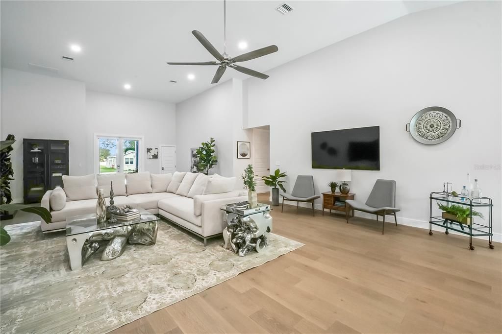 待售: $949,000 (4 贝兹, 3 浴室, 2830 平方英尺)